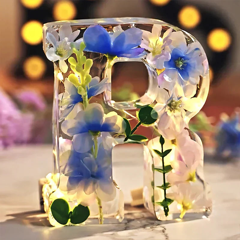 Veilleuse FloraGlow Flower | Lampe à initiales décorative avec éclairage LED doux pour une ambiance romantique