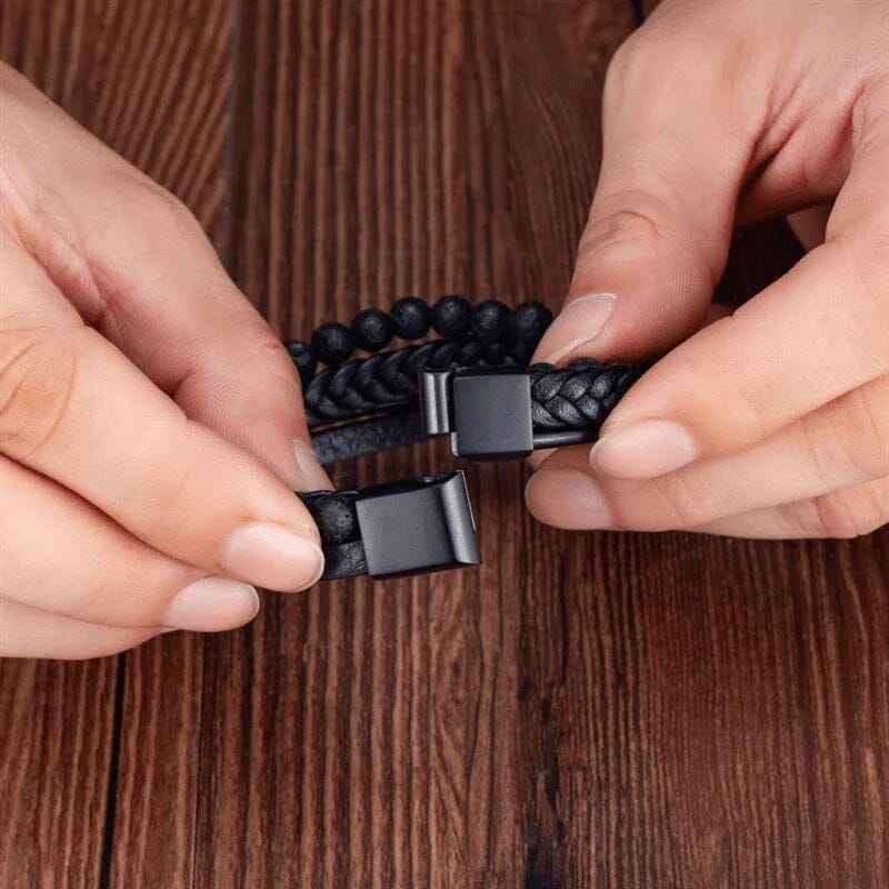 Bracelet bouclier serei | Embrassez la sérénité avec le bracelet SereneShield, composé de pierres d'hématite connues pour leurs propriétés anti-stress.