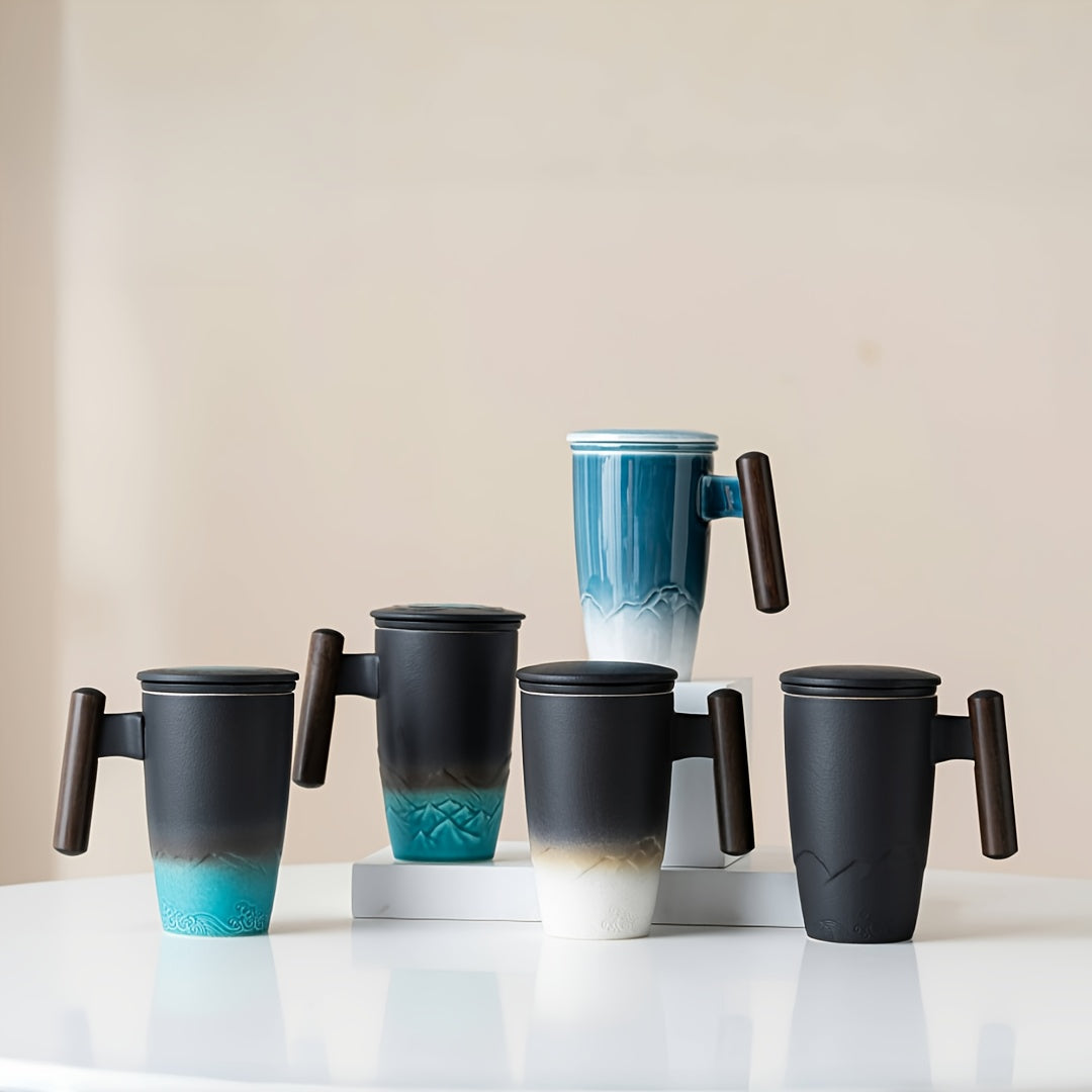 Tasse à Thé en Céramique Artisanale avec Filtre – Design Authentique et Utilisation Pratique