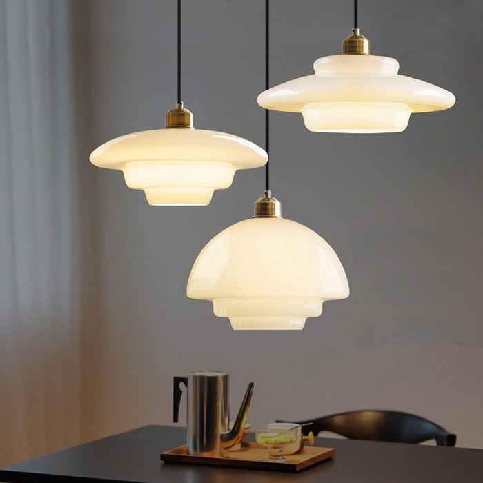 Suspension en Verre Blanc Laiton | Design Mid-Century Moderne | Variétés de Diamètre | Longueur de Suspension Réglable | Verre et Laiton | Convient pour 110V-120V | Élément Élégant pour Intérieur