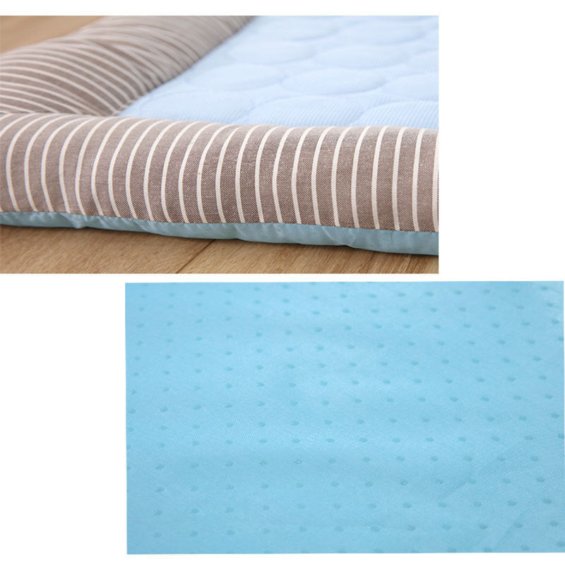 Tapis Rafraîchissant pour Animaux de Compagnie – Tapis Frais en Soie Glacée pour Chiens ou Chats en Bleu ou Rose