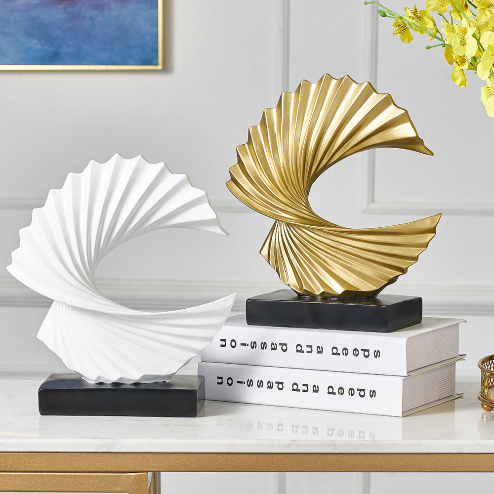Sculpture en demi-lune élégante – LunarGrace