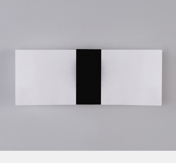 Bright Ease Lampe de cabinet | LED portable avec charge inversée Idéal pour les pièces sombres et l'utilisation polyvalente