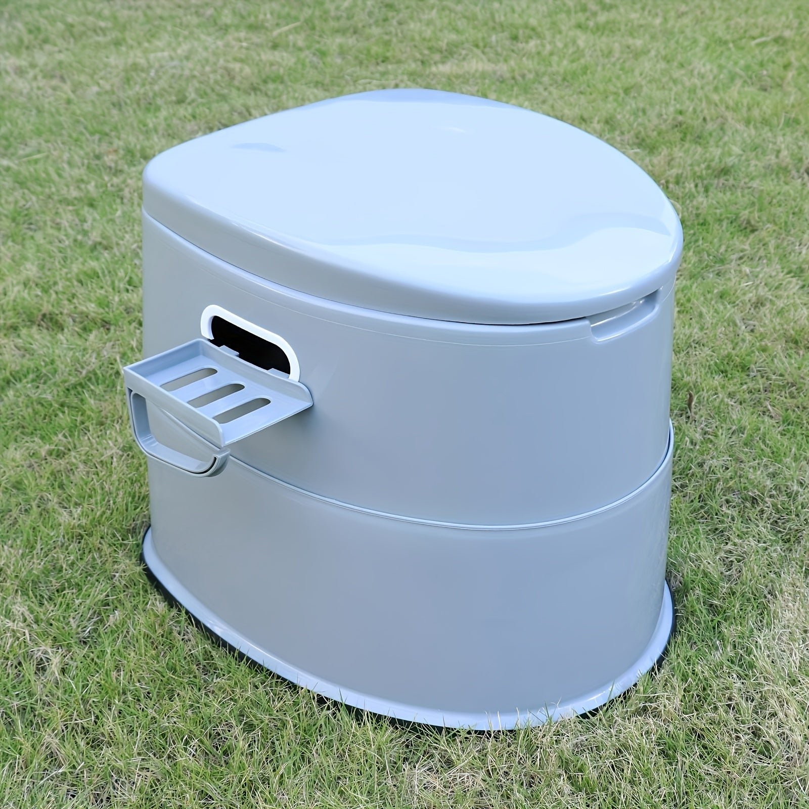 Toilette Portable Grise en PVC - Confortable et Pratique pour le Camping et les Situations d'Urgence