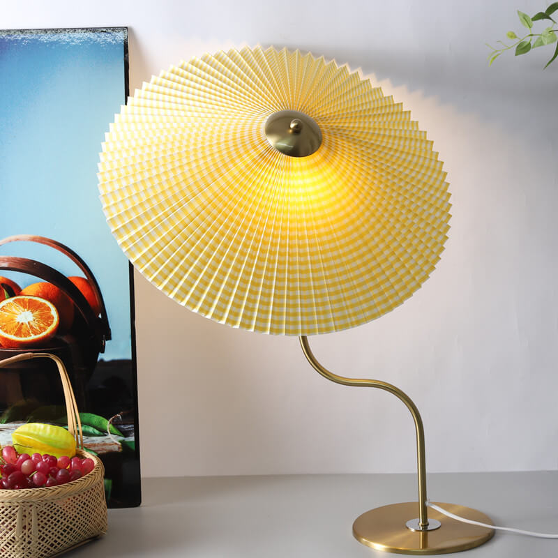 UmbrellaLamp – Lampe LED Tactile Élégante pour une Ambiance Tranquille