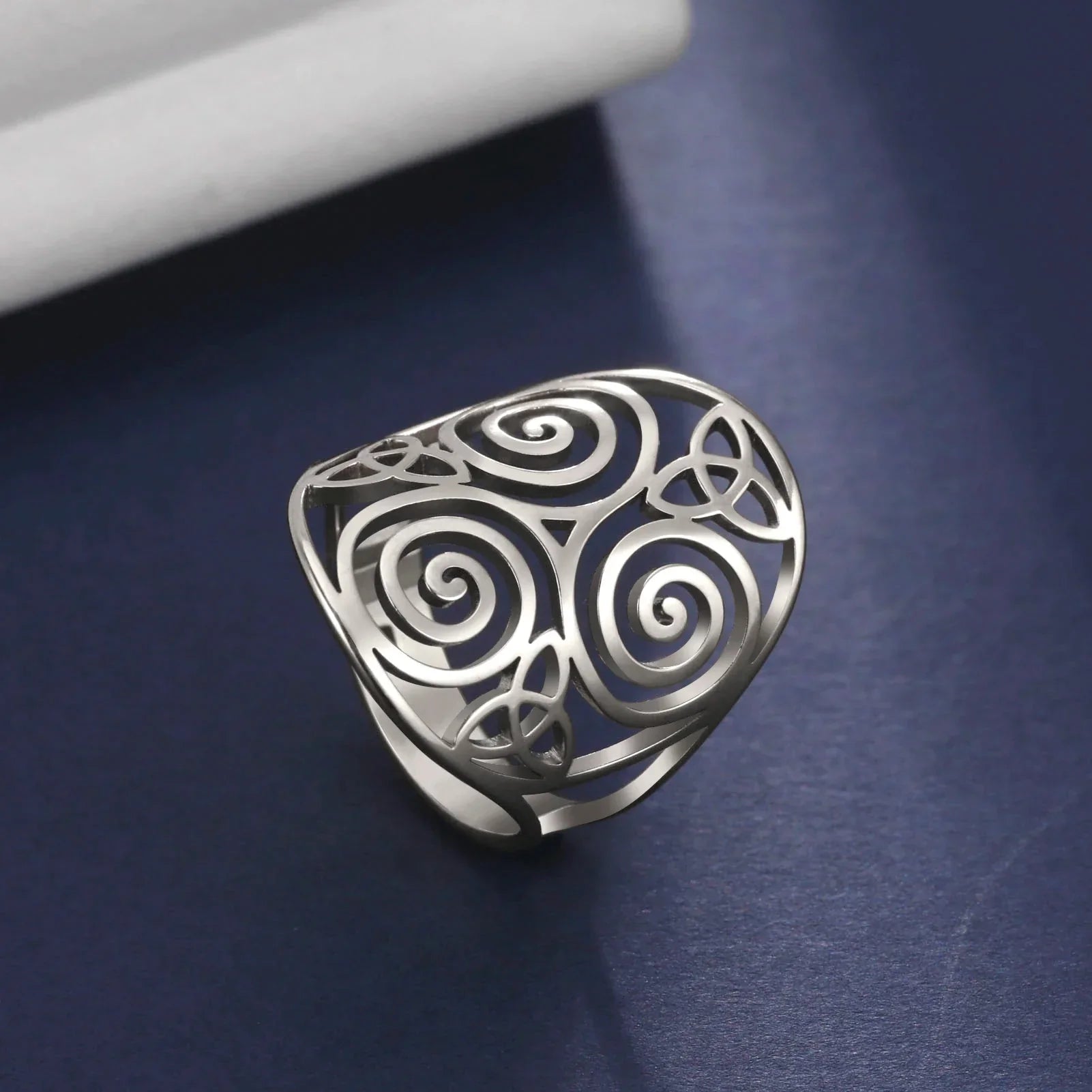 Bague Triskel réglable