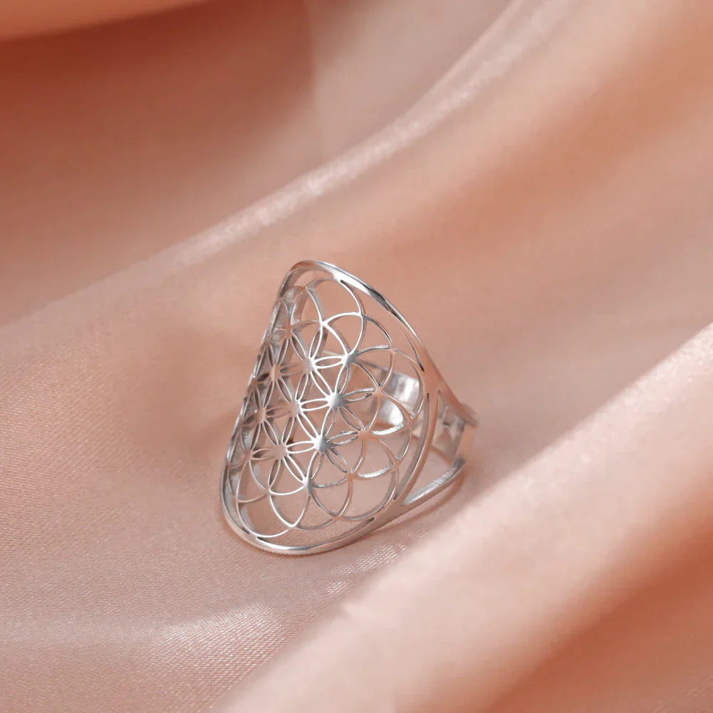 Bague ajustable « Fleur de Vie ».