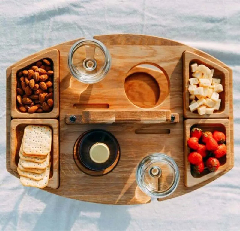 Table de Pique-Nique en Bois Pliable pour Vin – Plateau Rond de Snack Extérieur avec Porte-Gobelets pour un Dîner Élégant en Plein Air