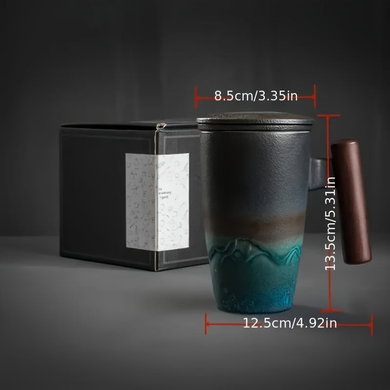 Tasse à Thé en Céramique Artisanale avec Filtre – Design Authentique et Utilisation Pratique