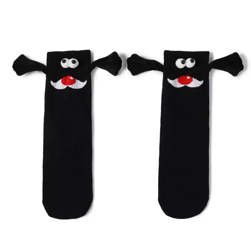 BondFoot | Gardez votre bien-aimé(e) près de vous, au sens propre comme au sens figuré, grâce à ces chaussettes uniques