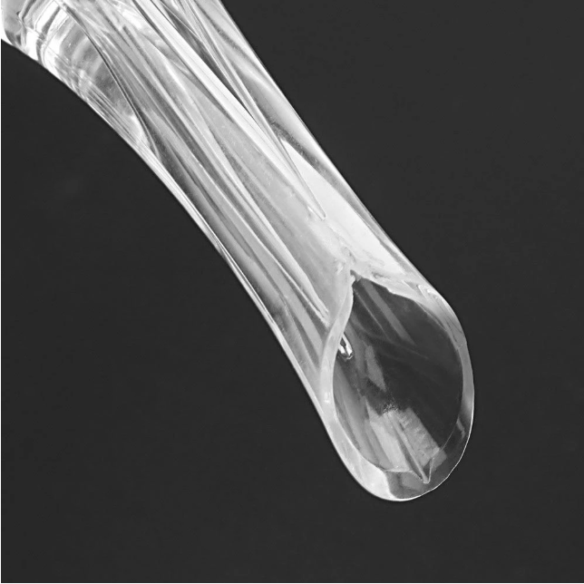 Aérateur de vin haut de gamme | Rehaussez les saveurs de votre vin préféré grâce à cet aérateur au design élégant.