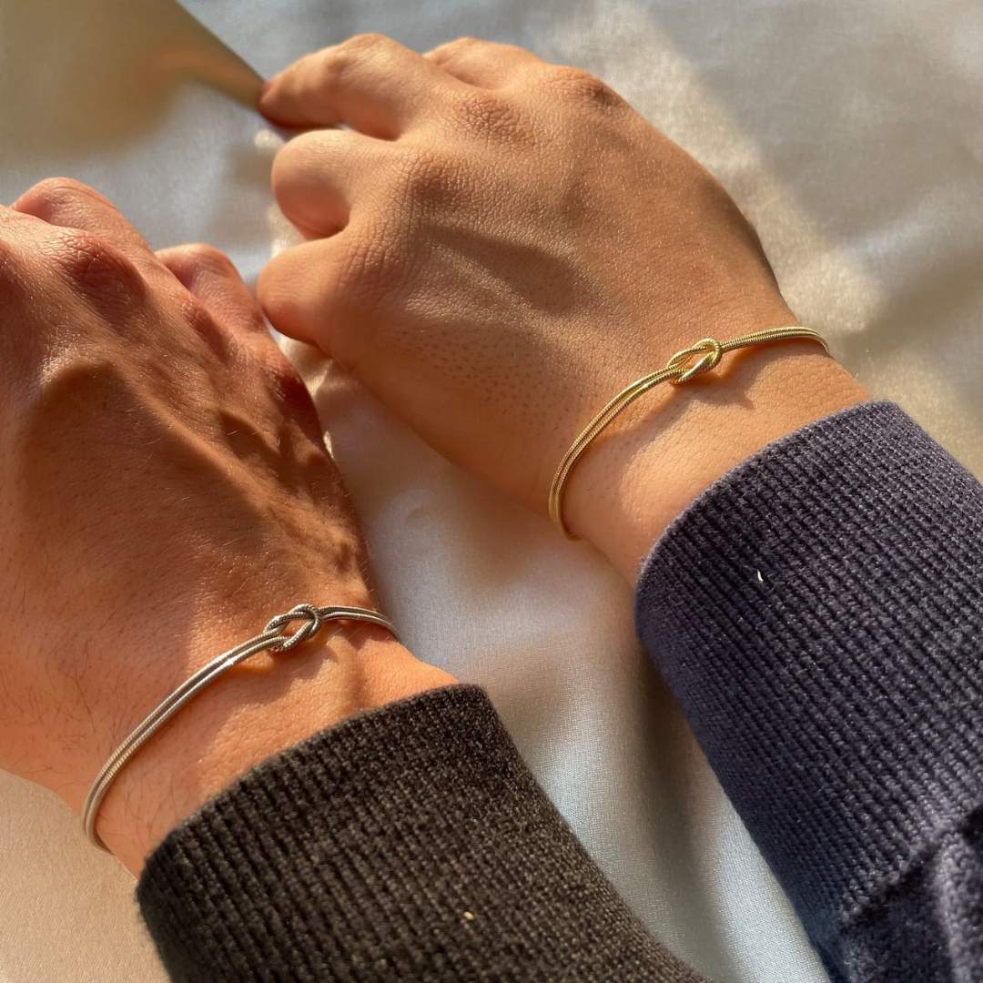 Bracelet Élégant à Nœud – Subtil et Raffiné
