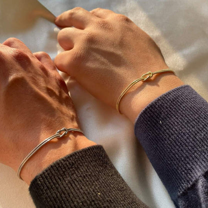 Bracelet Nœud Minimaliste – Elva