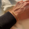Bracelet Élégant à Nœud – Subtil et Raffiné