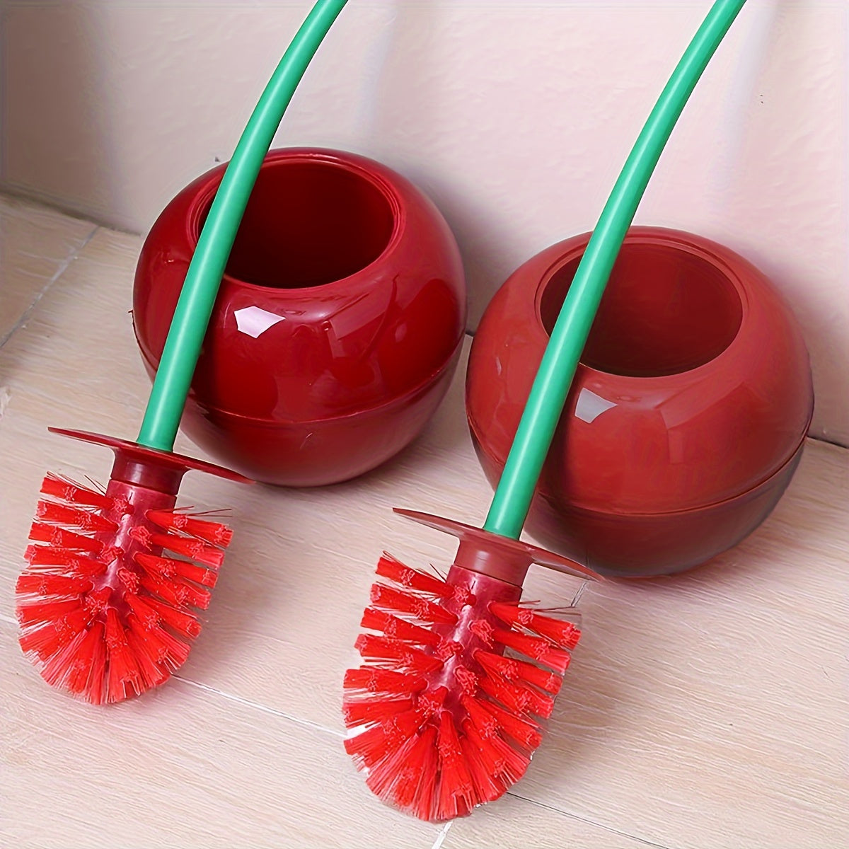 Brosse de Toilette en Forme de Cerise - Pour un Nettoyage de Salle de Bain Élégant
