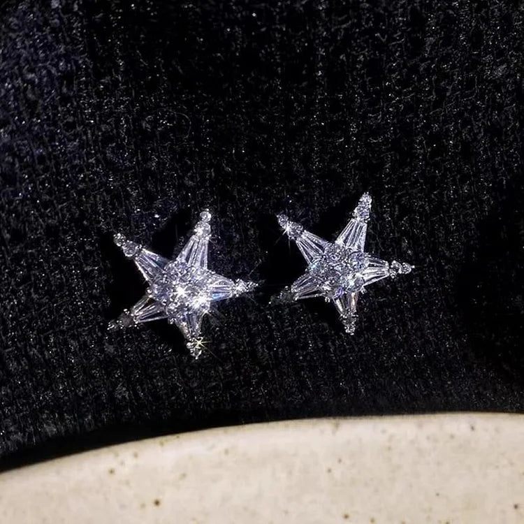 Boucles d'oreilles en zirconium étoile / Ear Cuff – Lyric
