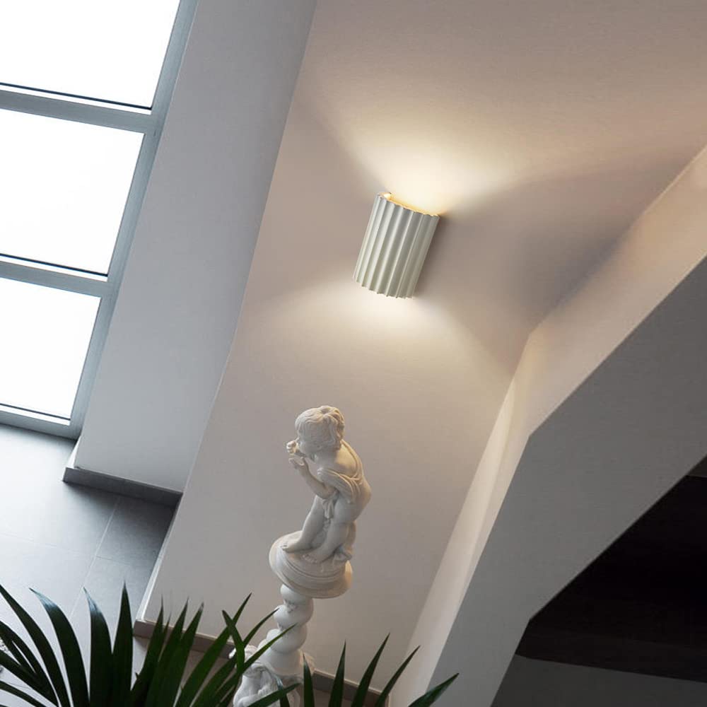 Applique Murale Ondulée Moderne – Design en Résine Élégant Haut & Bas
