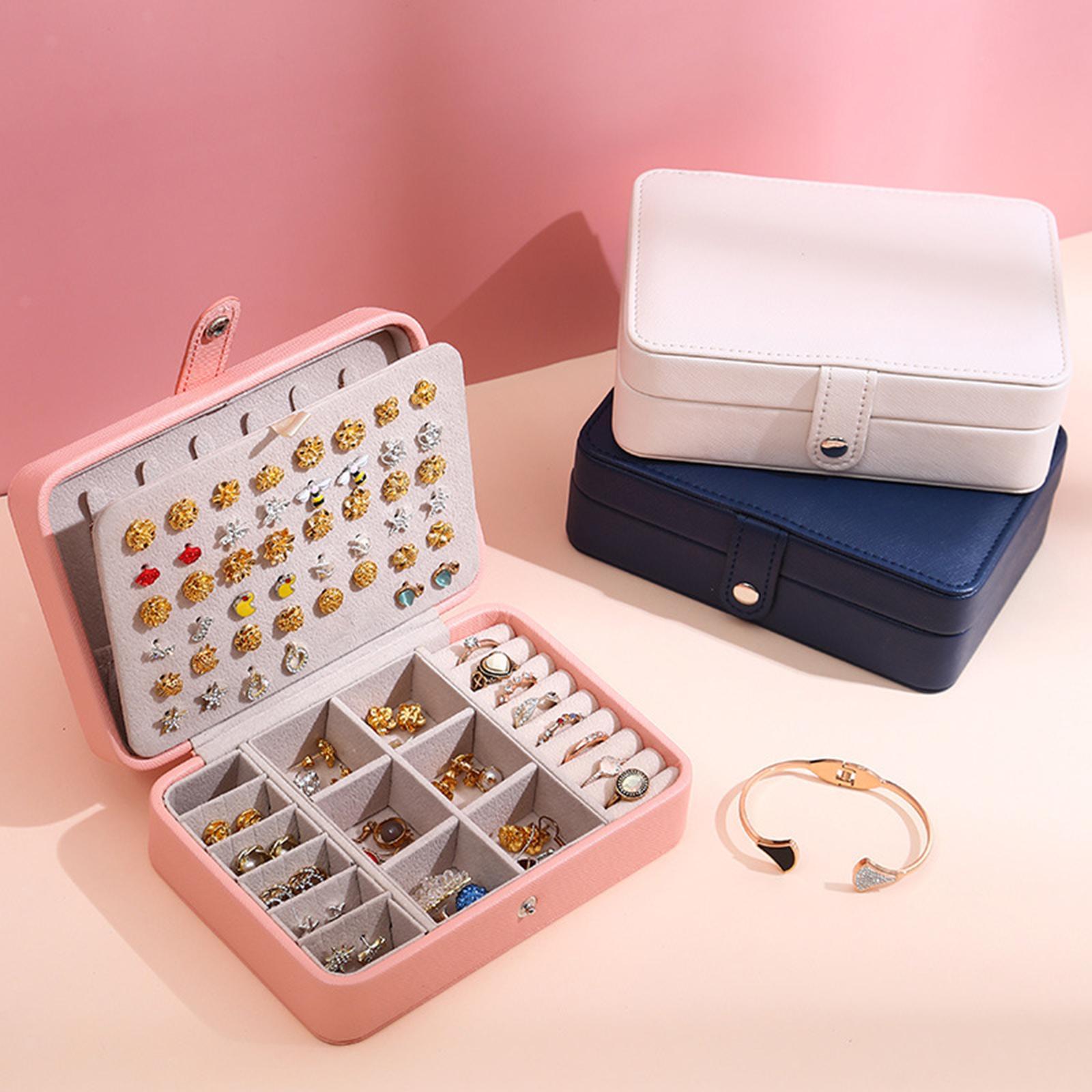 Boîte à bijoux en cuir avec couvercle rabattable