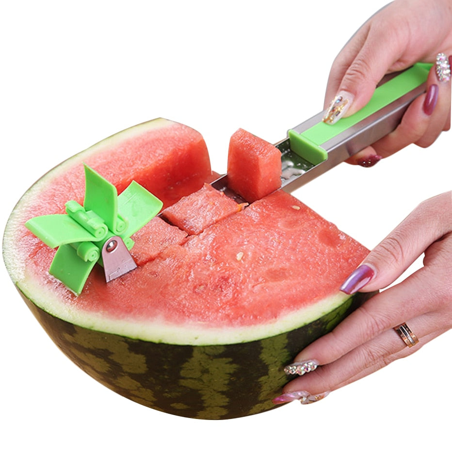 AquaElegance Deluxe Coupe-Melon | Obtenez sans effort des tranches de melon parfaites avec notre design innovant en forme de moulin à vent et notre coupeur en acier inoxydable de qualité supérieure.