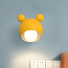 Applique murale LumiMickey Nordic | Adorable applique LED en forme de Mickey pour une chambre d'enfant et une salle de jeux douillettes.
