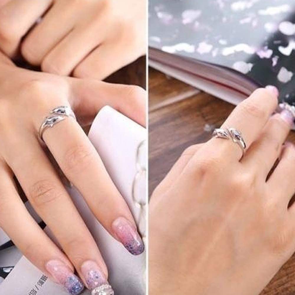 Bague en argent avec deux dauphins