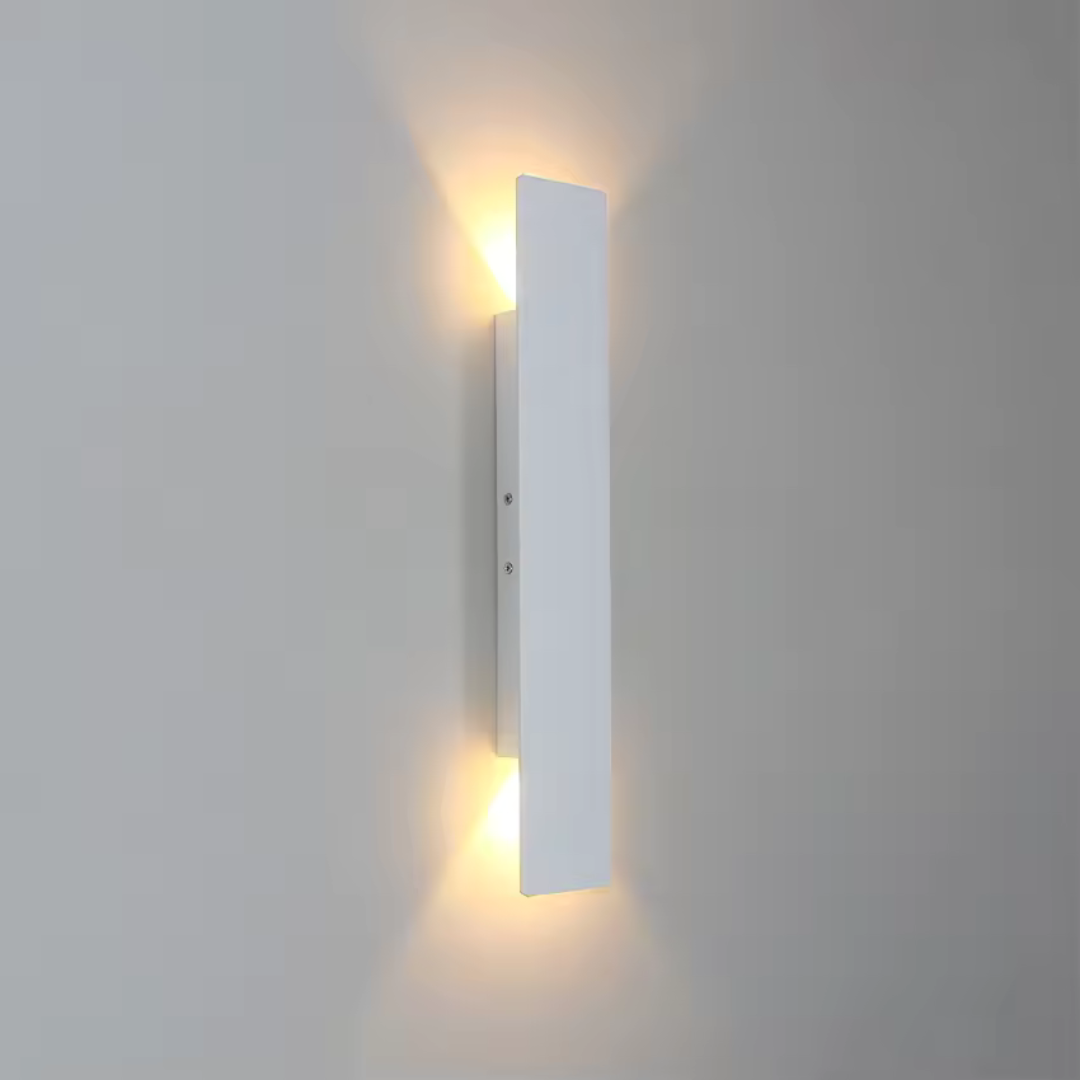 Xyrov | Applique Extérieure LED en Aluminium Résistante aux Intempéries | Design Moderne | Économe en Énergie | IP65 | Convient pour Jardin, Terrasse, Entrée | Disponible en Blanc et Noir | Durable contre la Pluie et le Vent