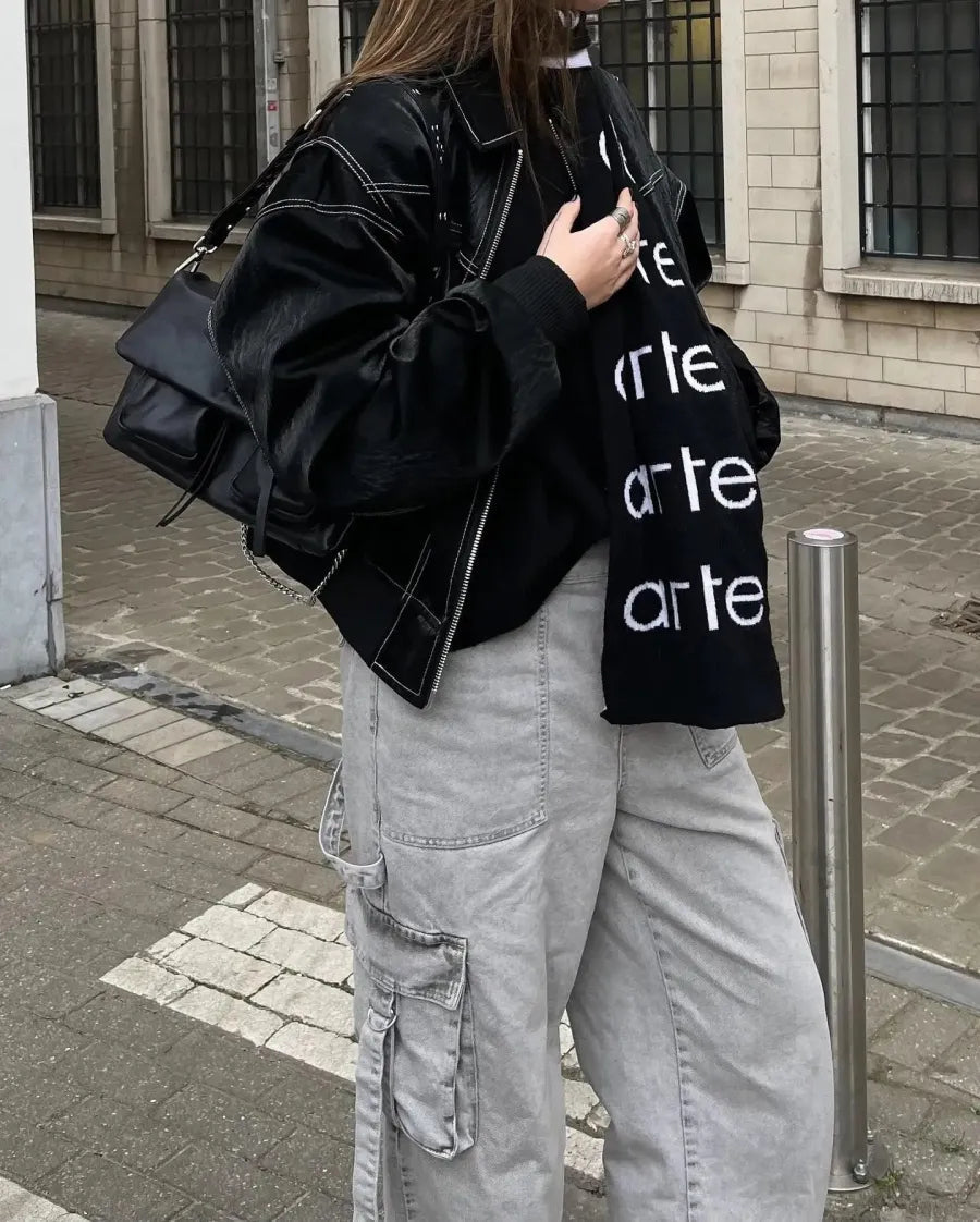 Veste en Cuir Oversize pour Femmes – Noor