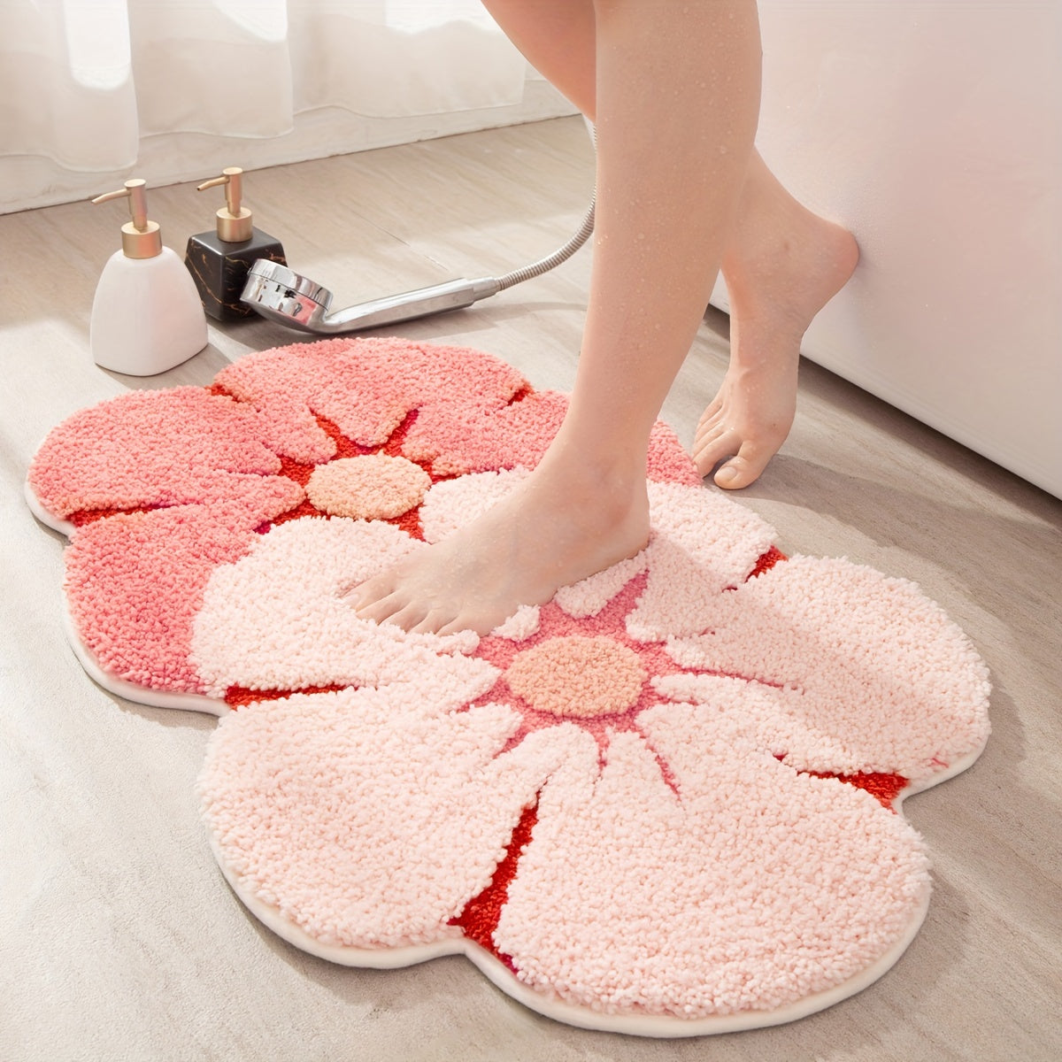 Tapis de Salle de Bain Fleurs Douces – Absorbant et Doux pour un Confort Supplémentaire