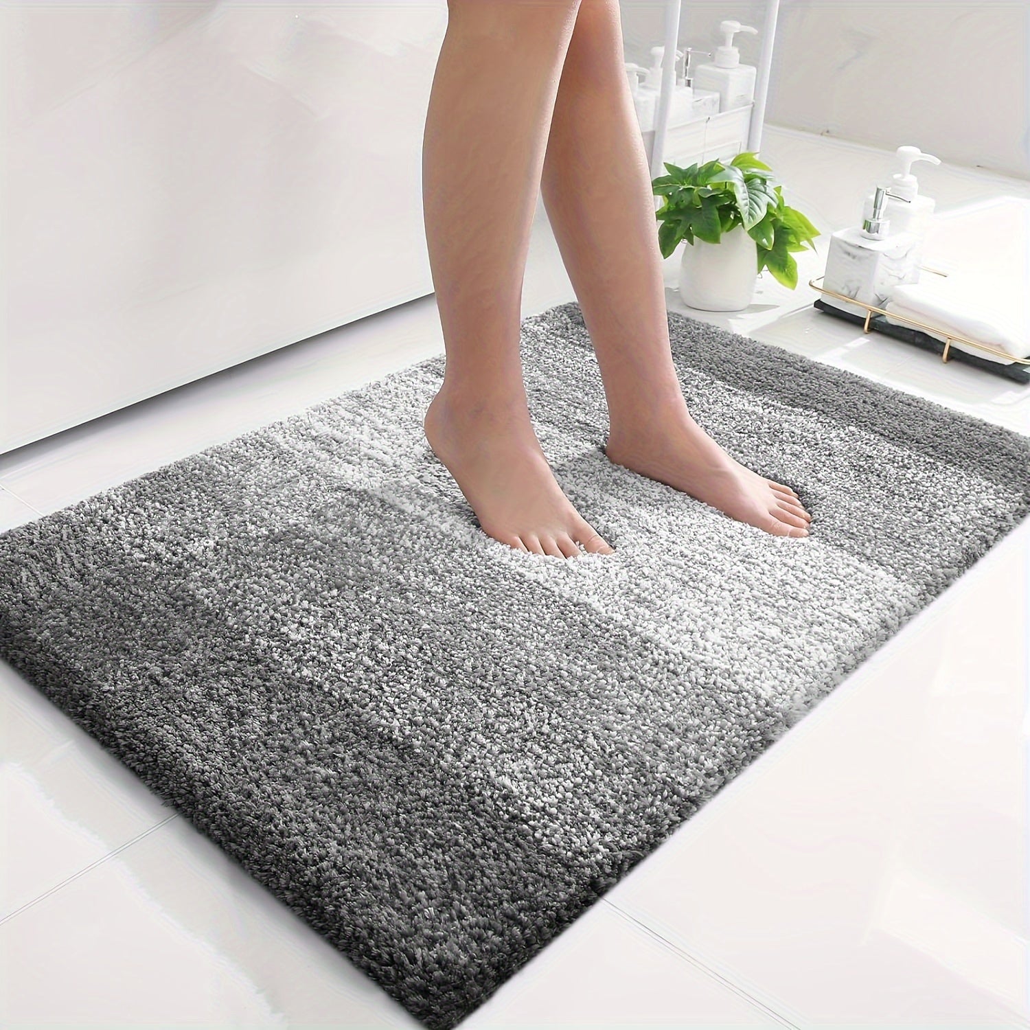 Tapis de Bain en Microfibre Confortable - Pour Luxe et Sécurité