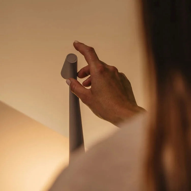 ElegantLight | Créez l'atmosphère idéale à tout moment grâce à un éclairage simple et élégant