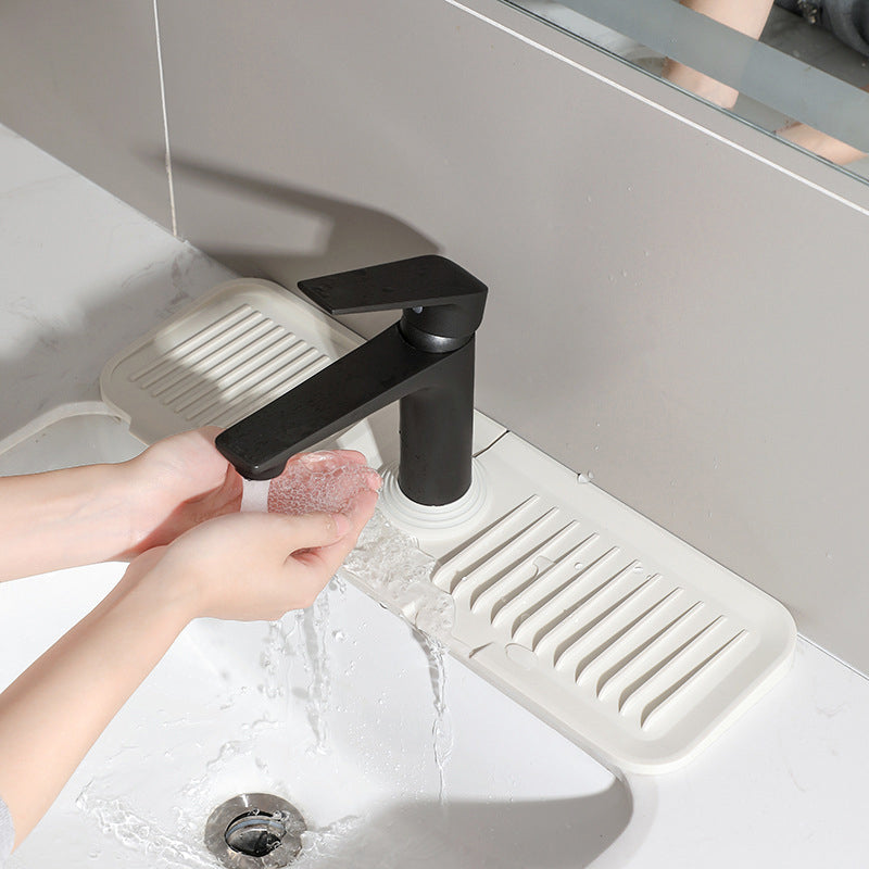 Tapis d'égouttage en silicone avec drainage automatique – DripGuard