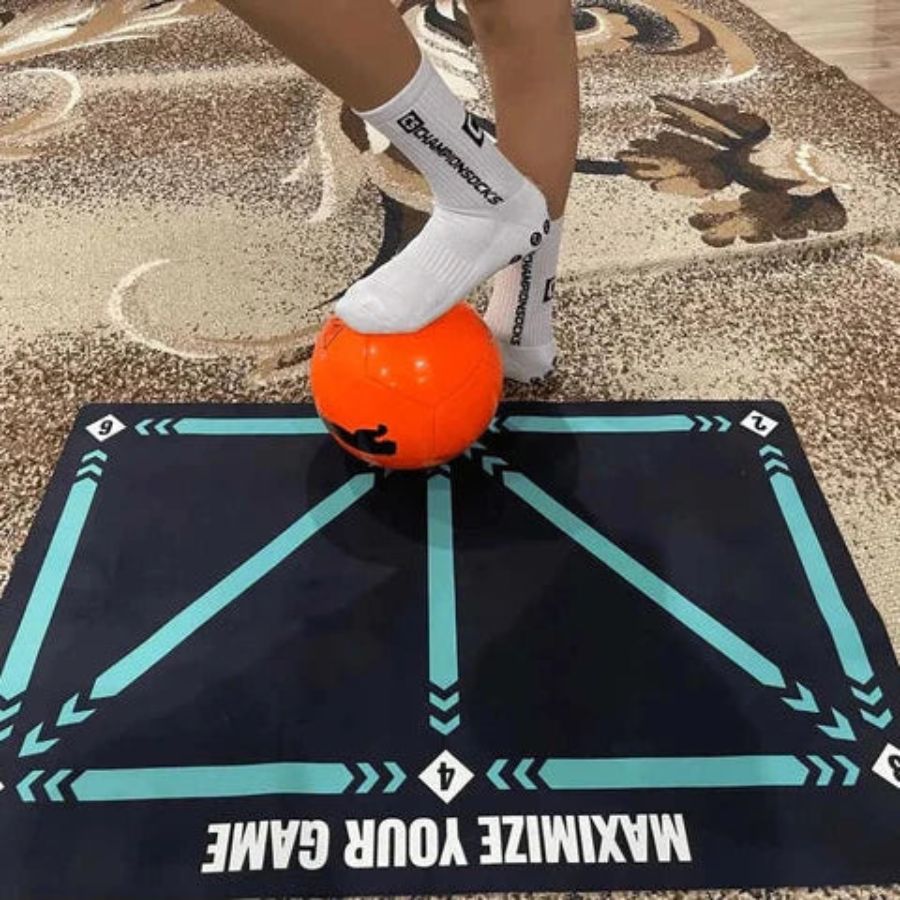 Tapis d'entraînement FootSkill | Sport & entraînement | Tapis d'entraînement de football avec programme vidéo associé
