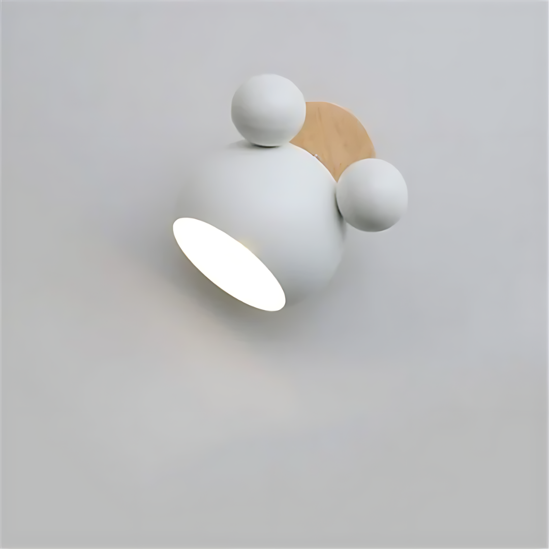 Applique murale LumiMickey Nordic | Adorable applique LED en forme de Mickey pour une chambre d'enfant et une salle de jeux douillettes.