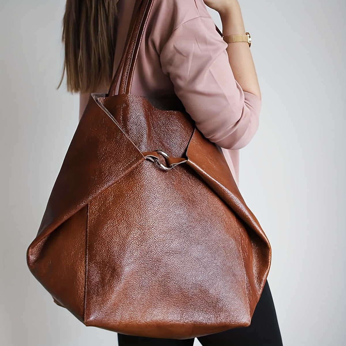 Tote Élégante Douce – Pratique et Tendance