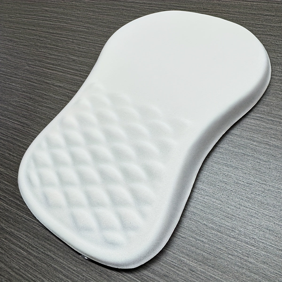 Tapis de Souris Ergonomique ComfortGrip – Soutien et Adhérence pour Chaque Journée de Travail