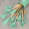 SilkChef Ensemble d'Ustensiles en Silicone de Luxe | Ustensiles de cuisine antiadhésifs et sécurisés avec manches en bois, modernes et lavables