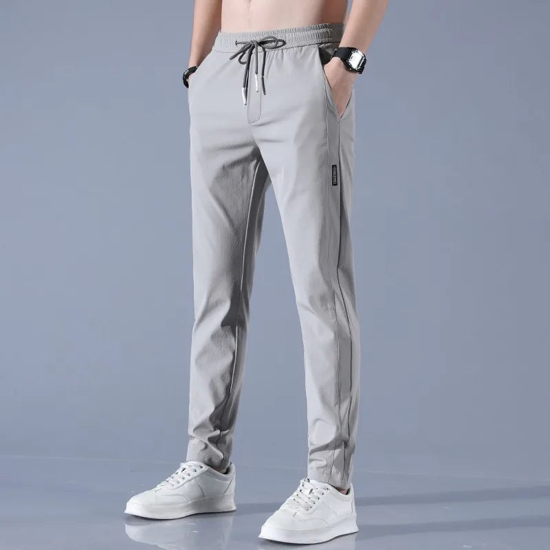 SilkTrend Luxe Sportbroek | Pantalon d'été slim-fit polyvalent en soie glacée respirante pour un confort et un style ultimes