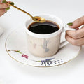 Tasse à café créative avec réflexion dynamique