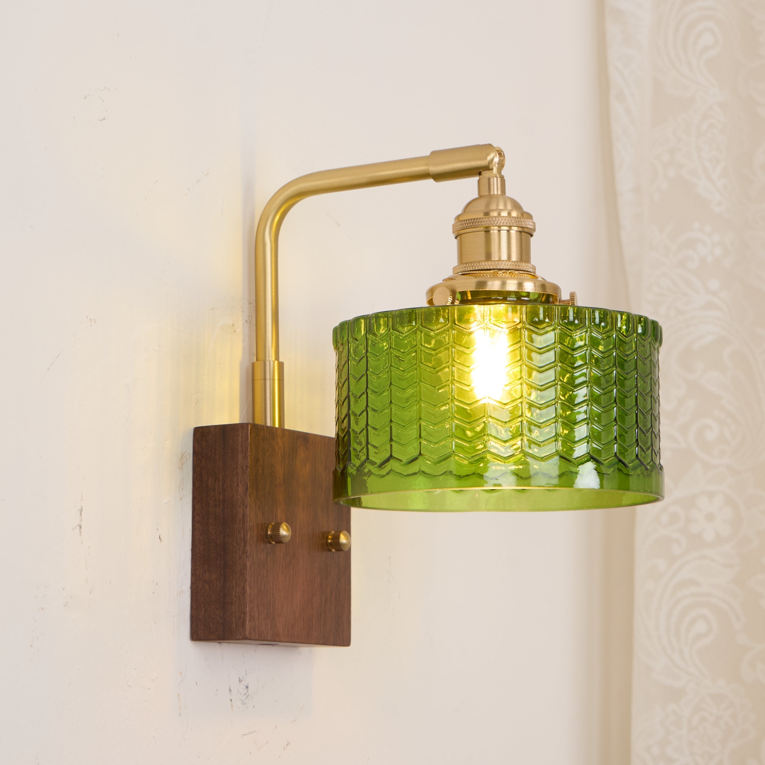 LuxeLumen Applique Élégante | Éclairage raffiné pour une ambiance chaleureuse