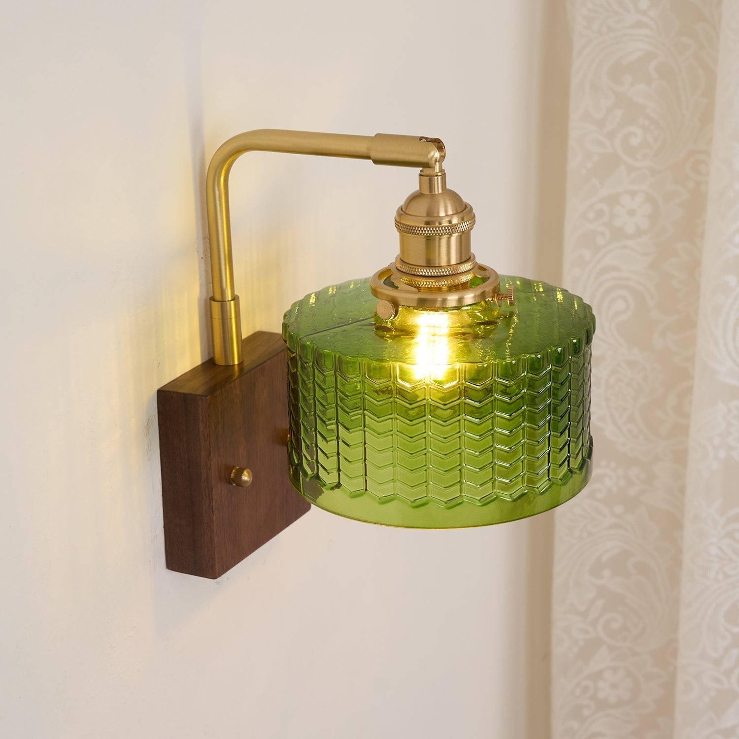 LuxeLumen Applique Élégante | Éclairage raffiné pour une ambiance chaleureuse