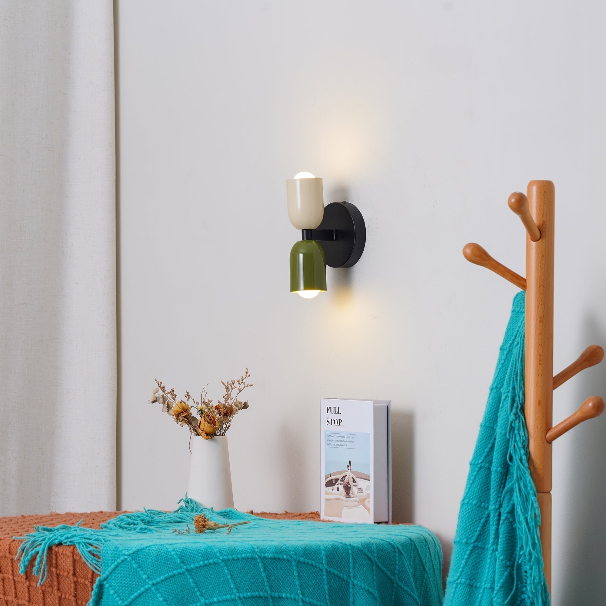 Applique Murale Moderne Réglable – Applique Métallique Élégante à Double Ampoule