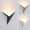 Applique Murale Triangulaire Moderne - TrigoLux
