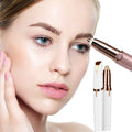 Épilation précise et sans douleur pour des sourcils impeccables