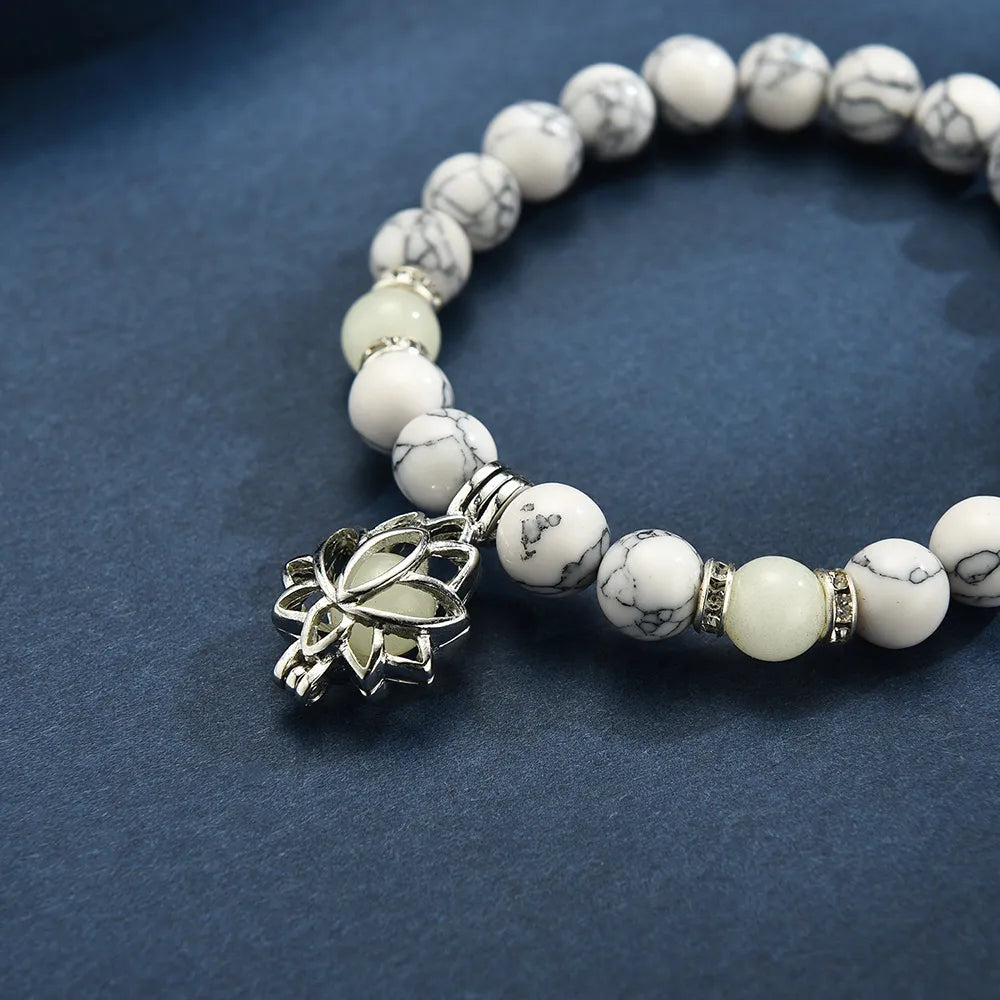 Bracelet Charme Lotus Luminescent