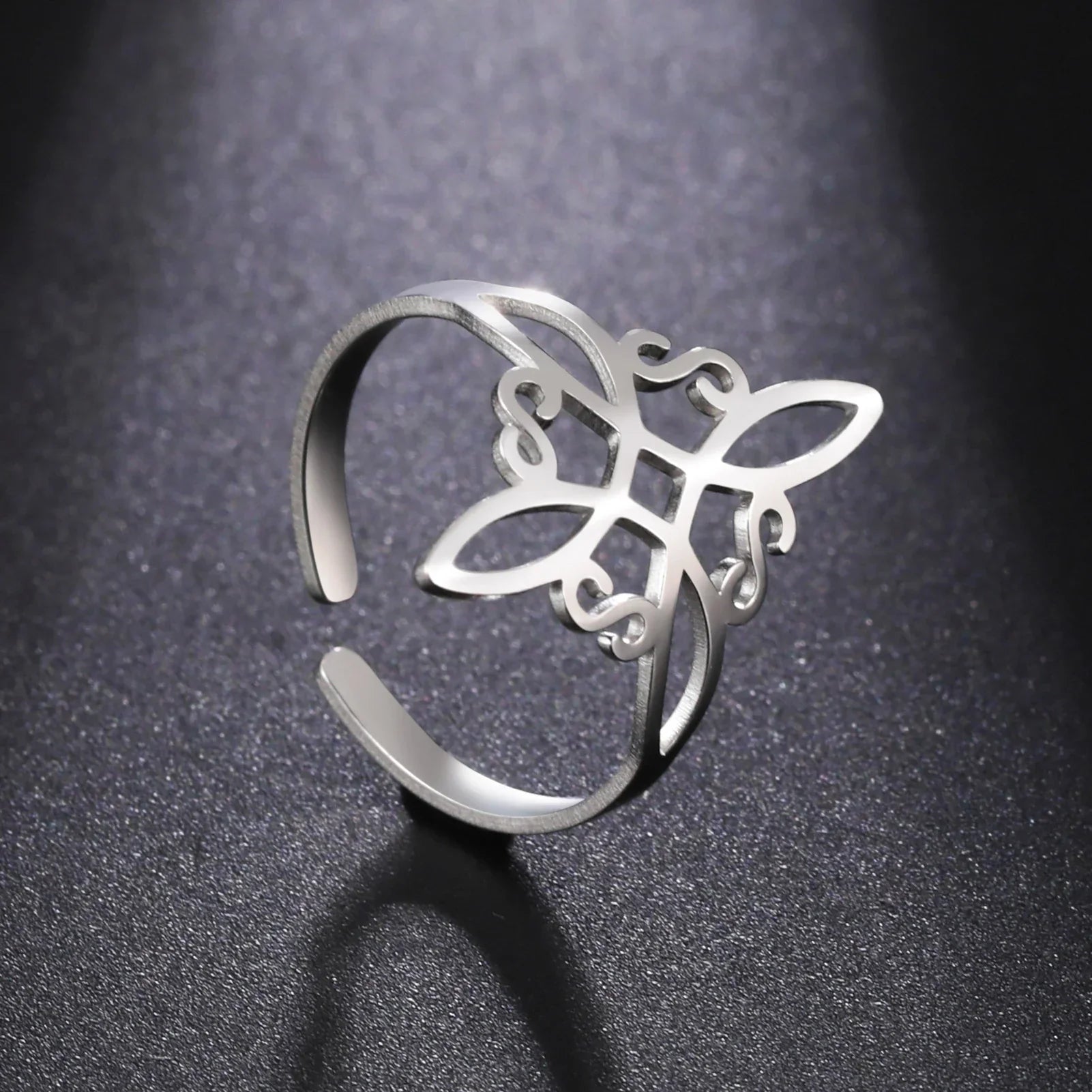 Bague Amulette de Protection en Nœud Croisé