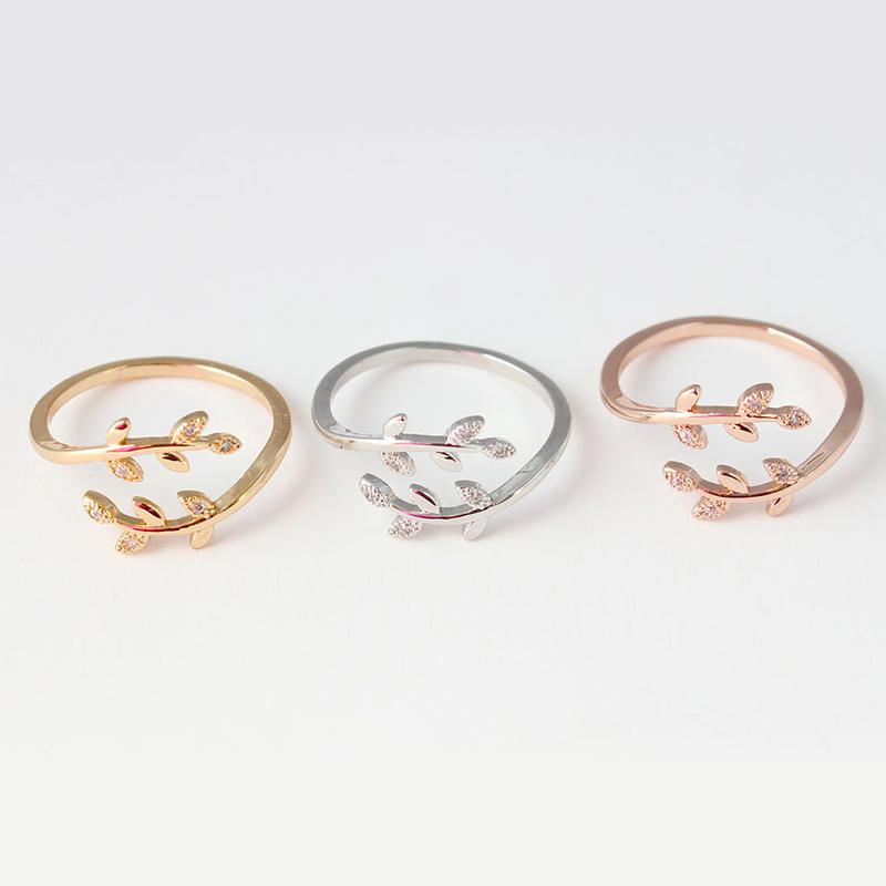 Bague en forme de feuille créative
