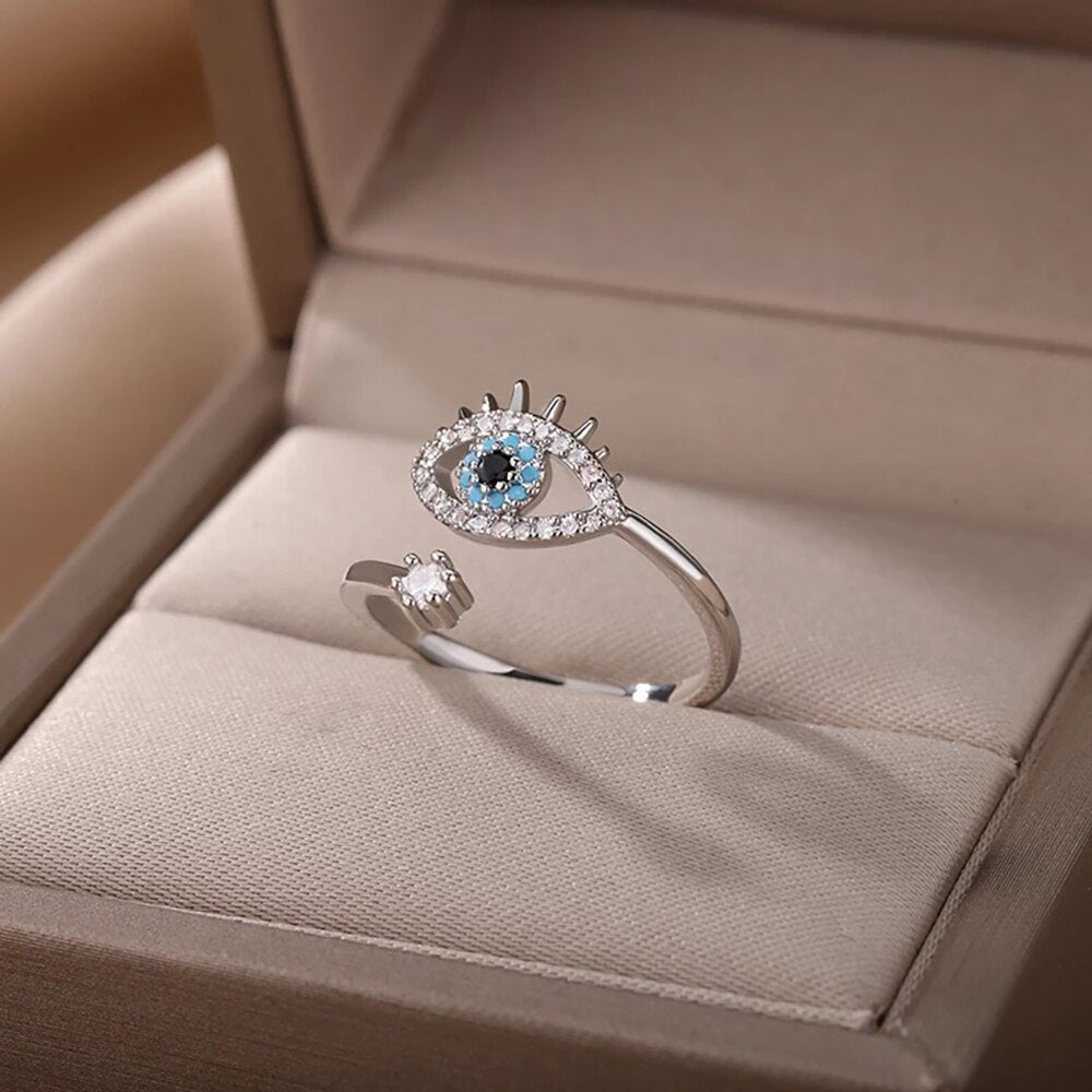 Bague à yeux de diable ajustable
