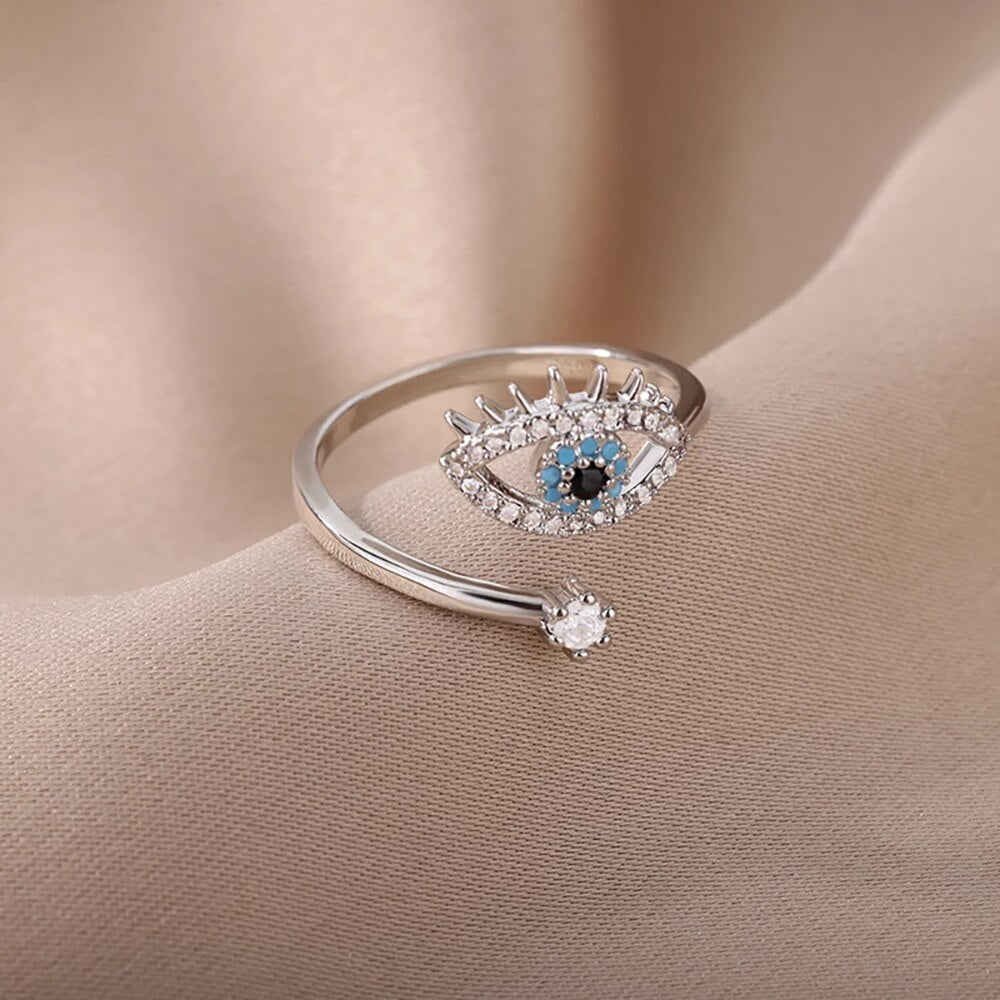 Bague à yeux de diable ajustable