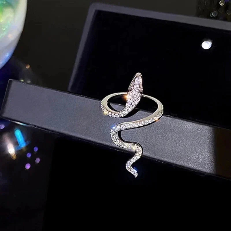 Bague serpent ajustable en zircon