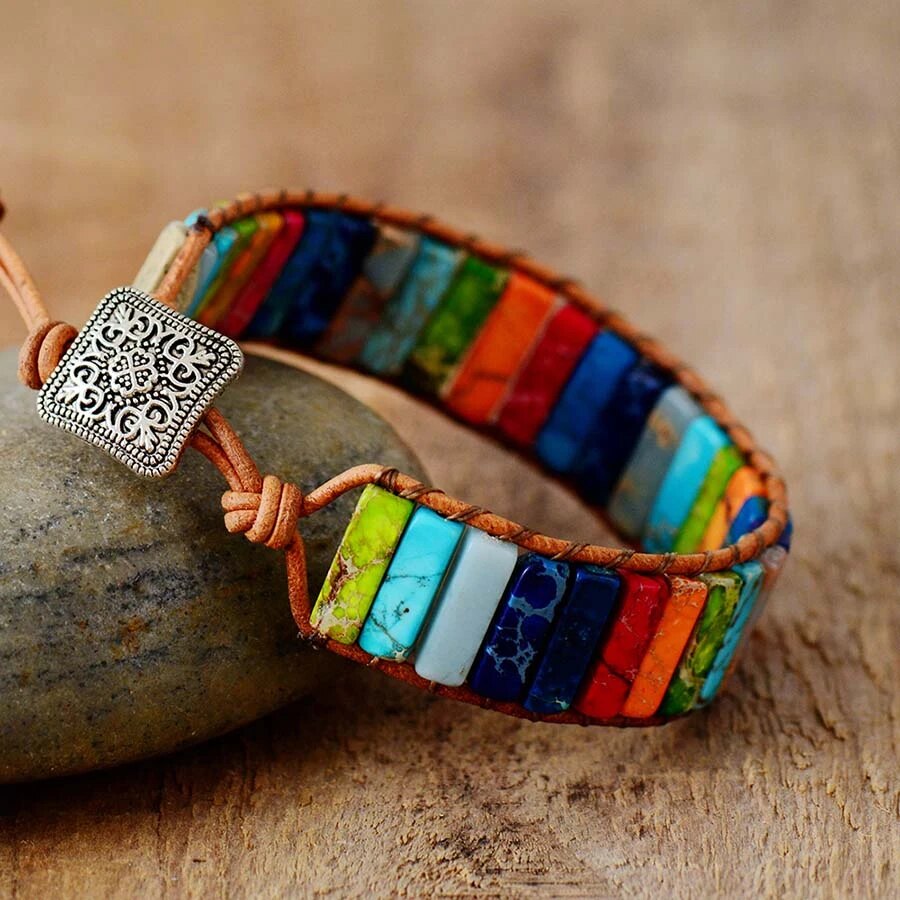 Voyage Mystique – Bracelet en pierres de jaspe arc-en-ciel tibétain